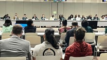 Equipe da Proteção Animal Mundial participando da COP28, em Dubai, Emirados Árabes Unidos